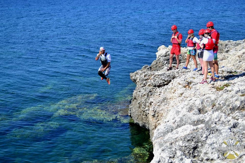 Outdoor activities - Coasteering