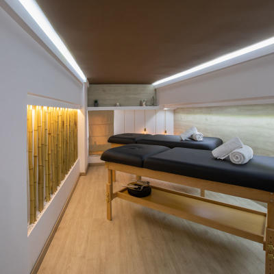 The 12 Massage Room